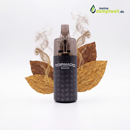 GOBAR Tornado 10000 Einweg E-Zigarette in Schwarz vor Tabakblättern und Dampfschwaden.