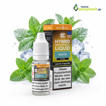 SC Menthol Hybrid Nikotinsalz Liquid Flasche und Packung vor Minzblättern und Eiswürfeln.