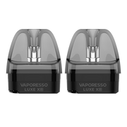 Zwei Vaporesso Luxe XR Pods in Schwarz mit sichtbarem Tank und Mundstück.
